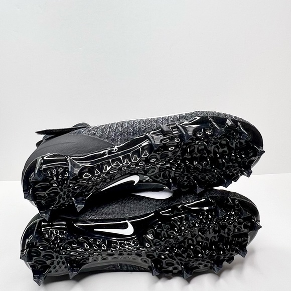 Nike Alpha Menace Elite 2 Men's Football Cleat in Black/Gray Size 11 - Picture 11 of 11